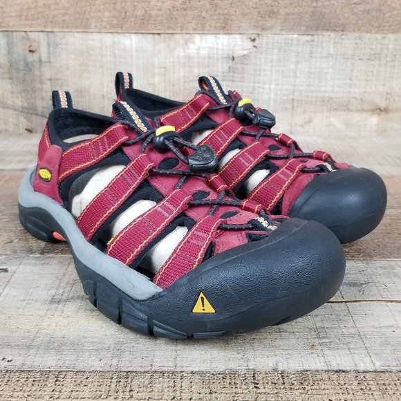 Keen Shoes Keen Newport H2 Women Sz 75 Red Black Outdoor Sandals